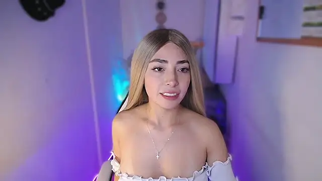 channel blondee online show from July 16, 2026, 10:16 pm