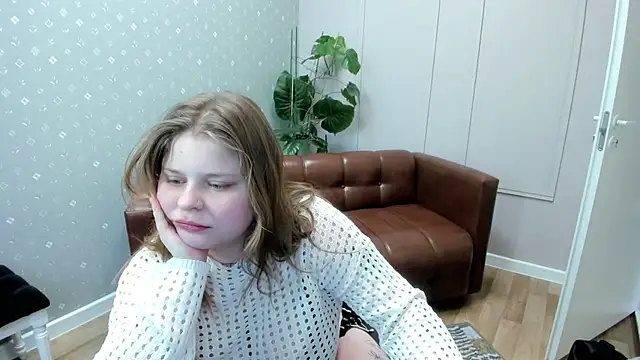 Snapshot of Alice_Lissa chatting on February 7, 2026, 10:19 am Alice Lissa online show from February 7, 2026, 10:19 am