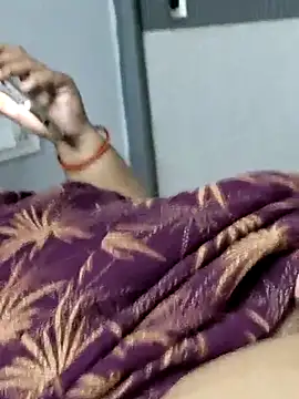 Snapshot of Telugumistress chatting on February 1, 2026, 6:56 am Telugumistress online show from February 1, 2026, 6:56 am