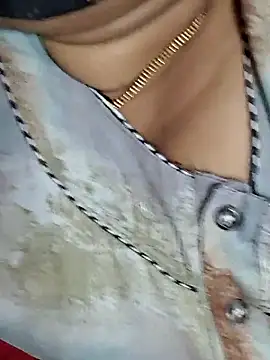 Snapshot of Telugumistress chatting on February 11, 2026, 9:25 am Telugumistress online show from February 11, 2026, 9:25 am