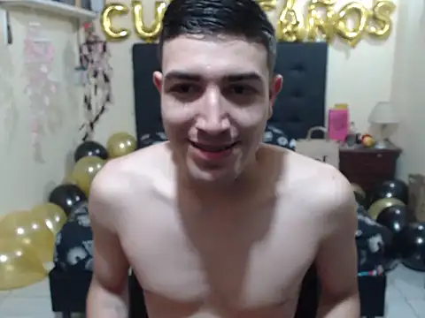 Snapshot of thiago_collins9 chatting on January 5, 2026, 8:12 pm thiago collins9 online show from January 5, 2026, 8:12 pm