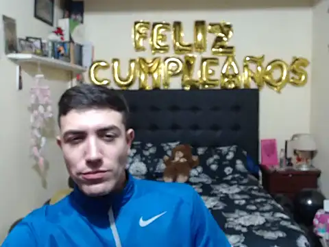 Snapshot of thiago_collins9 chatting on January 6, 2026, 10:34 pm thiago collins9 online show from January 6, 2026, 10:34 pm