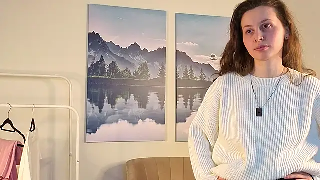 Snapshot of CarlotaAllemand chatting on December 18, 2025, 6:41 am CarlotaAllemand online show from December 18, 2025, 6:41 am