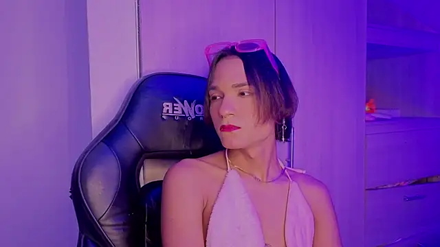 tiffanyy 777 online show from July 2, 2026, 3:17 am