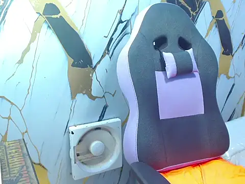 Snapshot of Boy_tatto77 chatting on February 11, 2026, 6:02 pm Boy tatto77 online show from February 11, 2026, 6:02 pm