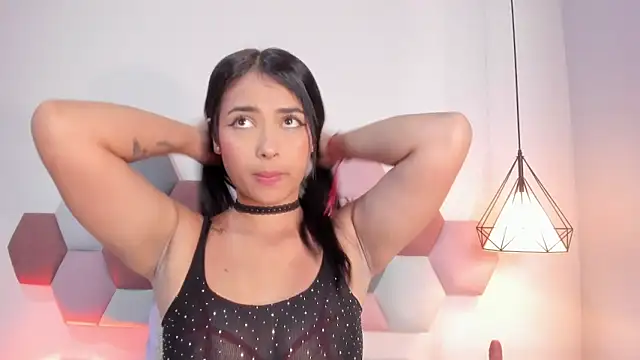 GahiaBelucci online show from March 21, 2026, 12:54 pm