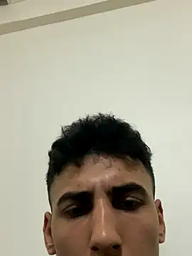 Snapshot of hardbaran1 chatting on December 17, 2025, 10:05 pm hardbaran1 online show from December 17, 2025, 10:05 pm