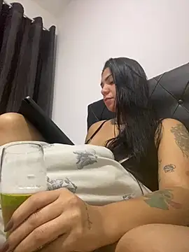 Nini  online show from March 29, 2026, 1:49 am