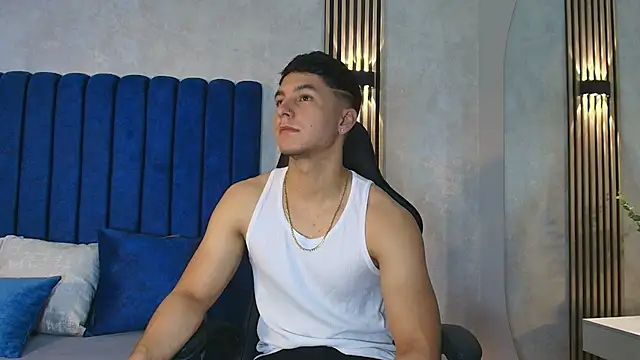 Snapshot of Noah_Clarkk chatting on June 9, 2026, 5:35 pm Noah Clarkk online show from June 9, 2026, 5:35 pm
