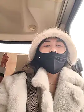 Snapshot of zzdd999 chatting on January 13, 2026, 3:23 am zzdd999 online show from January 13, 2026, 3:23 am