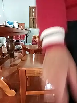 Snapshot of Sweet-Berryy chatting on February 12, 2026, 2:17 am Sweet-Berryy online show from February 12, 2026, 2:17 am