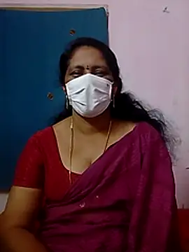 Snapshot of telugutrisha chatting on February 7, 2026, 4:11 pm telugutrisha online show from February 7, 2026, 4:11 pm