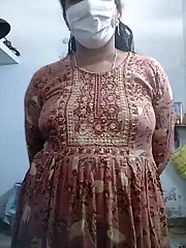 Snapshot of telugutrisha chatting on February 15, 2026, 6:32 am telugutrisha online show from February 15, 2026, 6:32 am