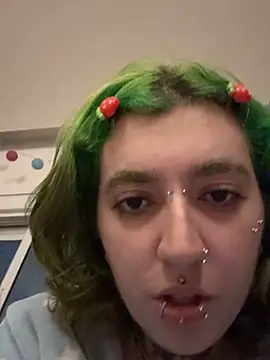 CrejinhaGotica online show from December 20, 2025, 11:45 pm