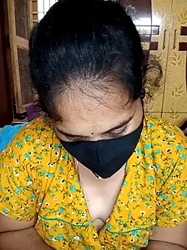 Snapshot of maduri__ chatting on February 4, 2026, 6:41 am maduri online show from February 4, 2026, 6:41 am