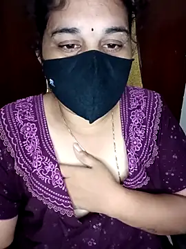 Snapshot of maduri__ chatting on February 20, 2026, 5:46 pm maduri online show from February 20, 2026, 5:46 pm