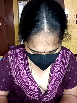 Snapshot of maduri__ chatting on February 28, 2026, 2:01 am maduri online show from February 28, 2026, 2:01 am