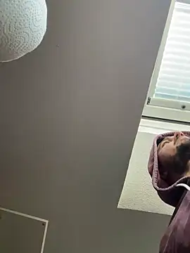 Snapshot of LienalWarplane chatting on February 5, 2026, 2:22 pm LienalWarplane online show from February 5, 2026, 2:22 pm