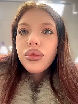 Snapshot of JeanGraay chatting on December 18, 2025, 1:39 pm JeanGraay online show from December 18, 2025, 1:39 pm