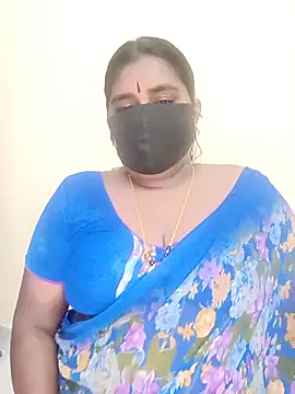 Snapshot of sirisha__9 chatting on April 6, 2026, 11:00 am sirisha 9 online show from April 6, 2026, 11:00 am