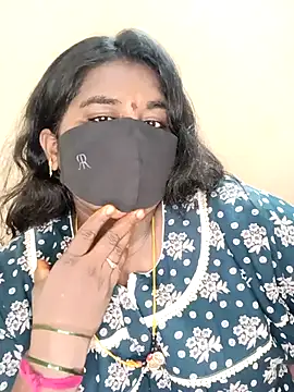 Snapshot of sirisha__9 chatting on April 13, 2026, 12:21 pm sirisha 9 online show from April 13, 2026, 12:21 pm
