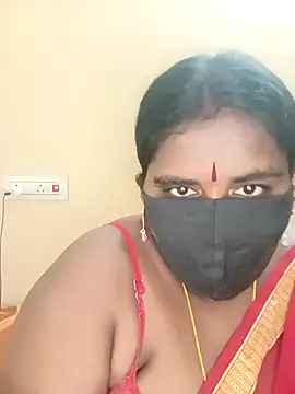 Snapshot of sirisha__9 chatting on April 19, 2026, 1:54 pm sirisha 9 online show from April 19, 2026, 1:54 pm