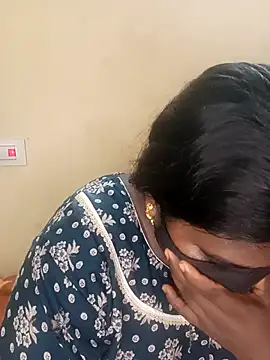 Snapshot of sirisha__9 chatting on April 19, 2026, 10:56 pm sirisha 9 online show from April 19, 2026, 10:56 pm