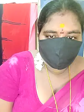 Snapshot of sirisha__9 chatting on June 2, 2026, 1:40 am sirisha 9 online show from June 2, 2026, 1:40 am