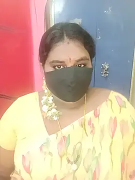Snapshot of sirisha__9 chatting on June 13, 2026, 4:27 pm sirisha 9 online show from June 13, 2026, 4:27 pm