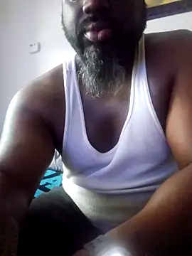 Snapshot of ceedevon13 chatting on February 11, 2026, 7:08 pm ceedevon13 online show from February 11, 2026, 7:08 pm