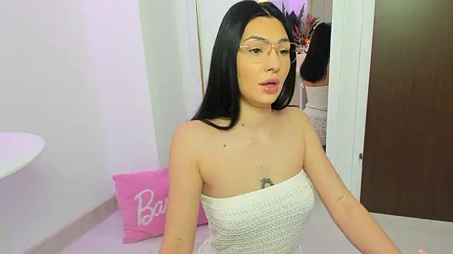 Snapshot of Baby_Ava_ chatting on February 15, 2026, 8:16 pm Baby Ava online show from February 15, 2026, 8:16 pm