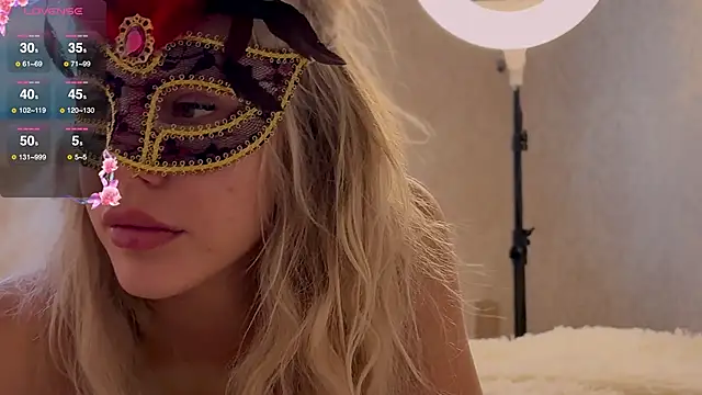 Snapshot of ScoobeDeDoo chatting on January 7, 2026, 1:13 pm ScoobeDeDoo online show from January 7, 2026, 1:13 pm