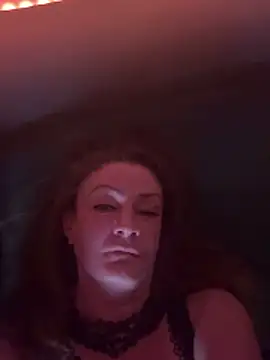 HotMilfLily online show from December 20, 2025, 11:39 am