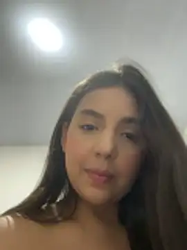 Babyabril18  online show from June 7, 2026, 3:32 am