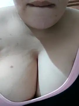 Snapshot of Lobna-66 chatting on January 10, 2026, 10:36 pm Lobna-66 online show from January 10, 2026, 10:36 pm