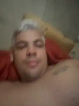 Snapshot of MoneyBr chatting on December 22, 2025, 9:12 pm MoneyBr online show from December 22, 2025, 9:12 pm