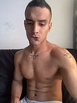 Snapshot of Maicol_xxxx chatting on February 15, 2026, 1:52 pm Maicol xxxx online show from February 15, 2026, 1:52 pm