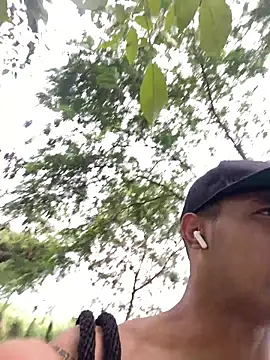 Snapshot of Maicol_xxxx chatting on February 21, 2026, 3:24 pm Maicol xxxx online show from February 21, 2026, 3:24 pm