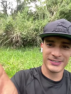 Snapshot of Maicol_xxxx chatting on February 23, 2026, 9:56 pm Maicol xxxx online show from February 23, 2026, 9:56 pm