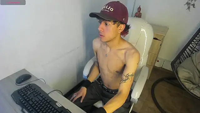 Snapshot of Slasher_1 chatting on January 11, 2026, 8:25 pm Slasher 1 online show from January 11, 2026, 8:25 pm