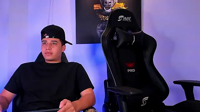 Snapshot of konaland chatting on January 13, 2026, 5:13 am konaland online show from January 13, 2026, 5:13 am