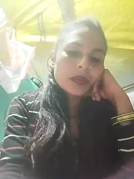 Snapshot of Cuty_priti chatting on February 16, 2026, 5:09 pm Cuty priti online show from February 16, 2026, 5:09 pm