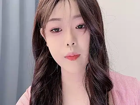 smalldaisy online show from January 15, 2026, 1:54 am