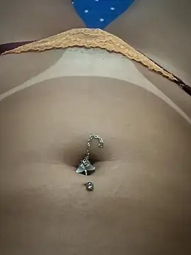 laramacedo2026 online show from January 16, 2026, 1:26 pm