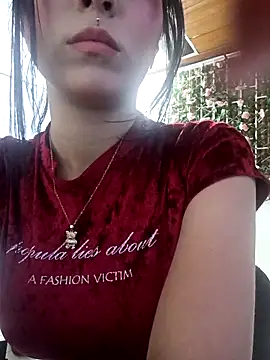 Snapshot of Vane_Lope1 chatting on December 19, 2025, 8:49 pm Vane Lope1 online show from December 19, 2025, 8:49 pm