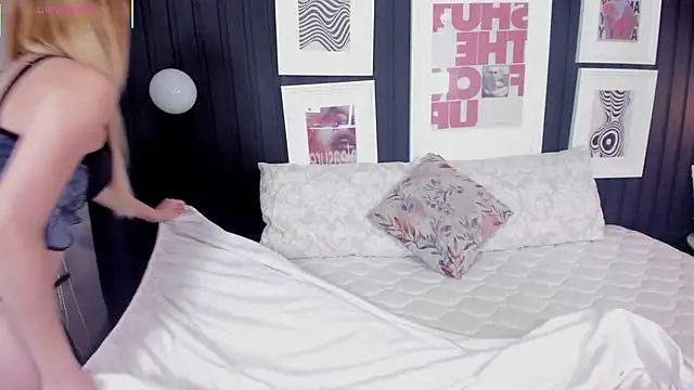 Snapshot of Angel_zafiros chatting on February 10, 2026, 6:12 pm Angel zafiros online show from February 10, 2026, 6:12 pm