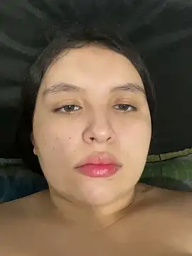 Snapshot of Mariatyler chatting on February 20, 2026, 11:38 pm Mariatyler online show from February 20, 2026, 11:38 pm