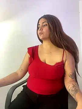 CHLOE EF online show from December 20, 2025, 3:13 am