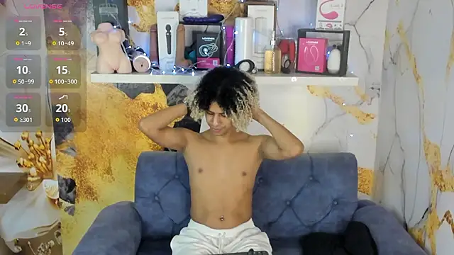 Victor LatinBoy online show from February 27, 2026, 4:01 am