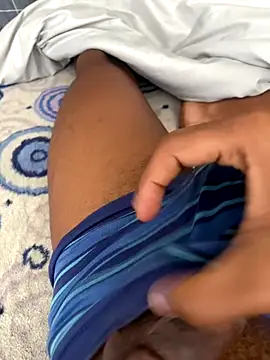 tristenmiles online show from December 20, 2025, 4:30 am